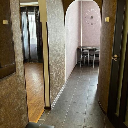 Апартаменты В Самом Центре Прпобеды 90 Chernihiv Exterior foto